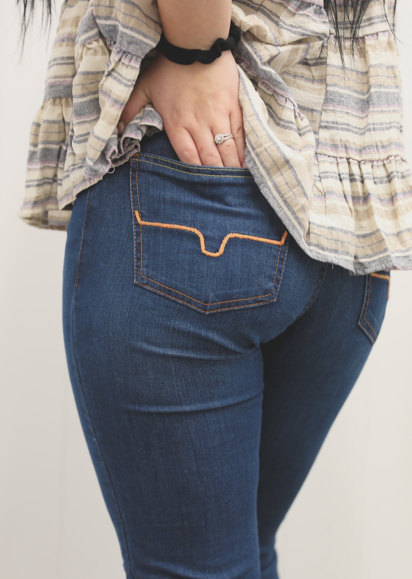 KIMES LOLA RAW HEM JEANS