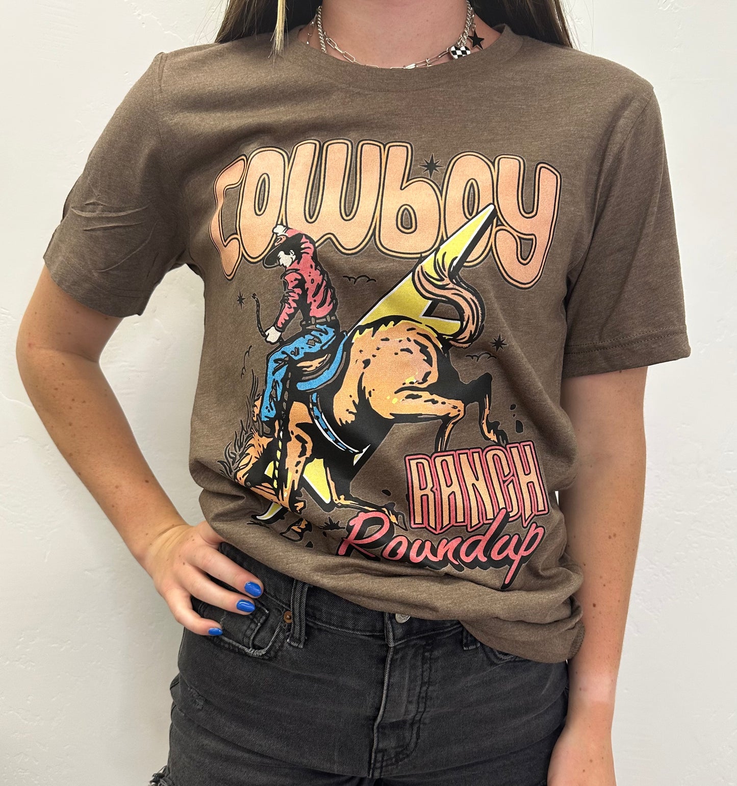 COWBOY RANCH BROWN TEE