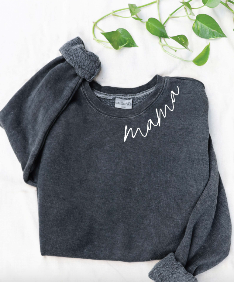 MAMA NECK PRINT CREW