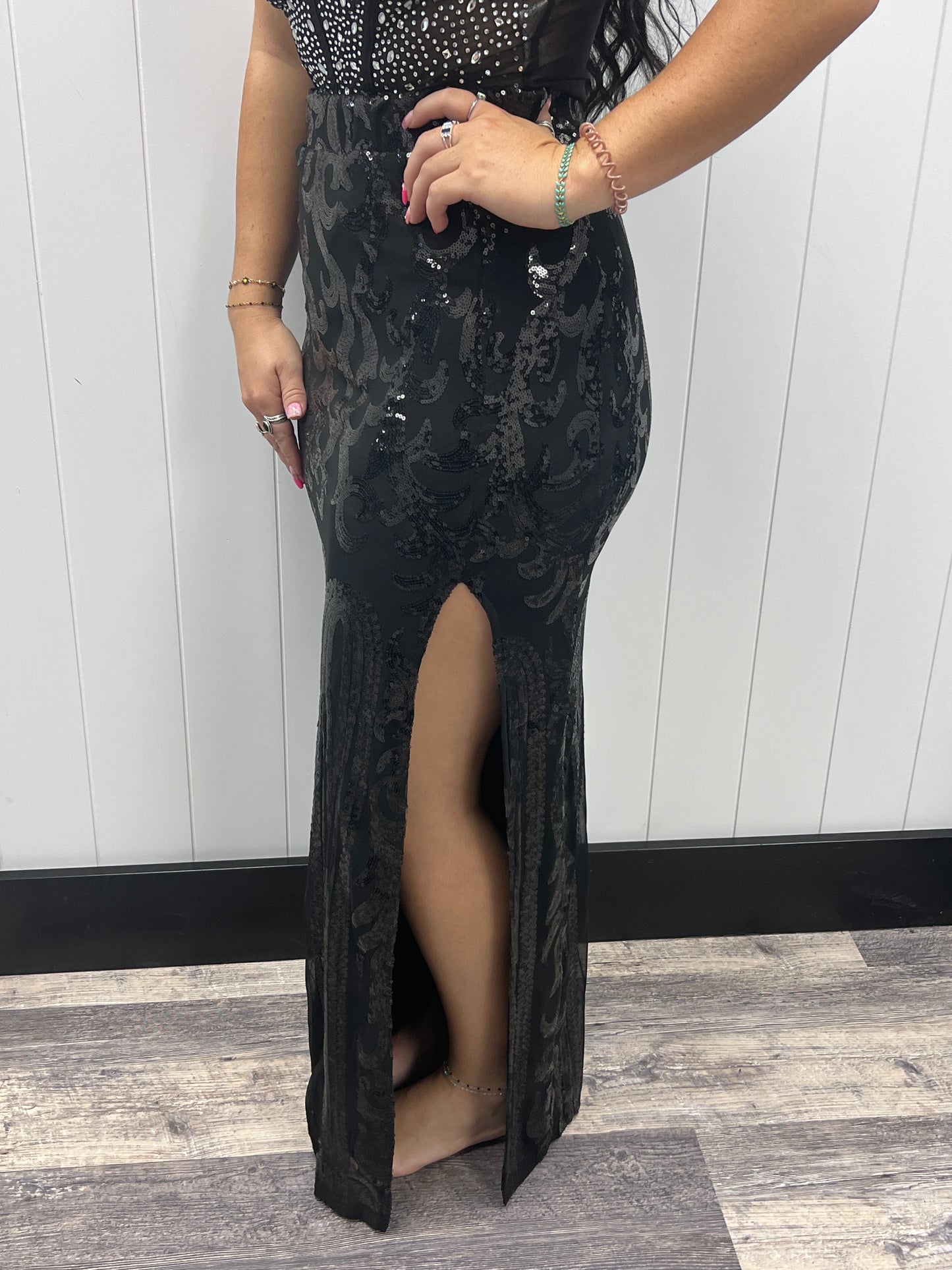BLACK BLING QUEEN SKIRT